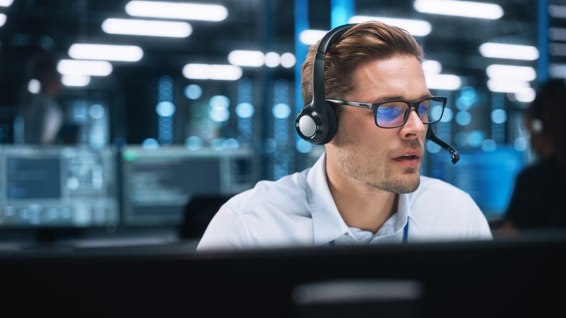 eye tracking with best customer support