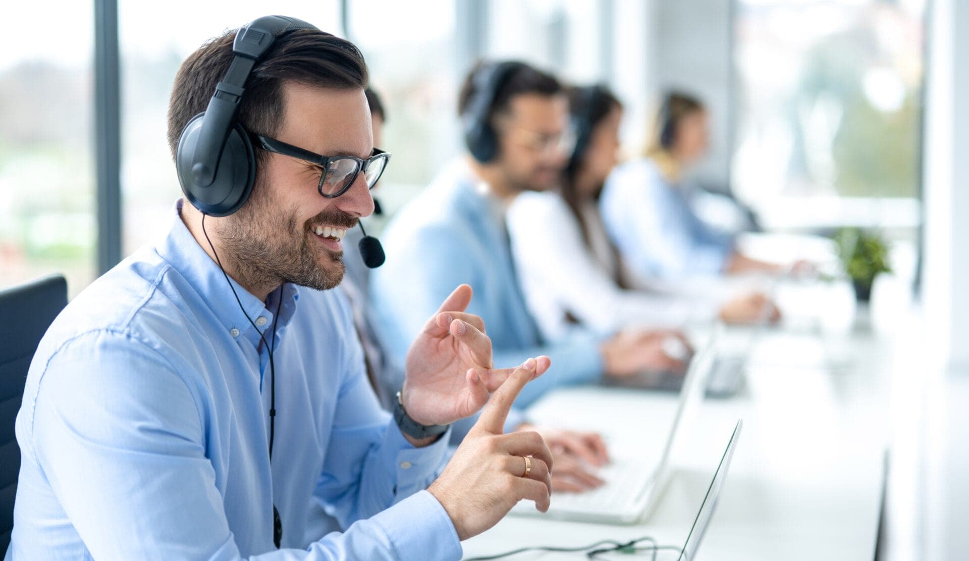 eye tracking customer support